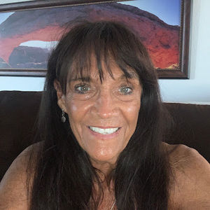 Meet your Posher, Vickie